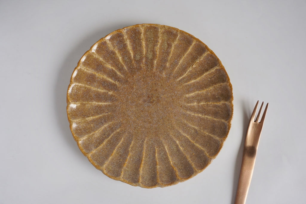 Handmade crysanthemum plate - Eat & Sip Pottery Singapore