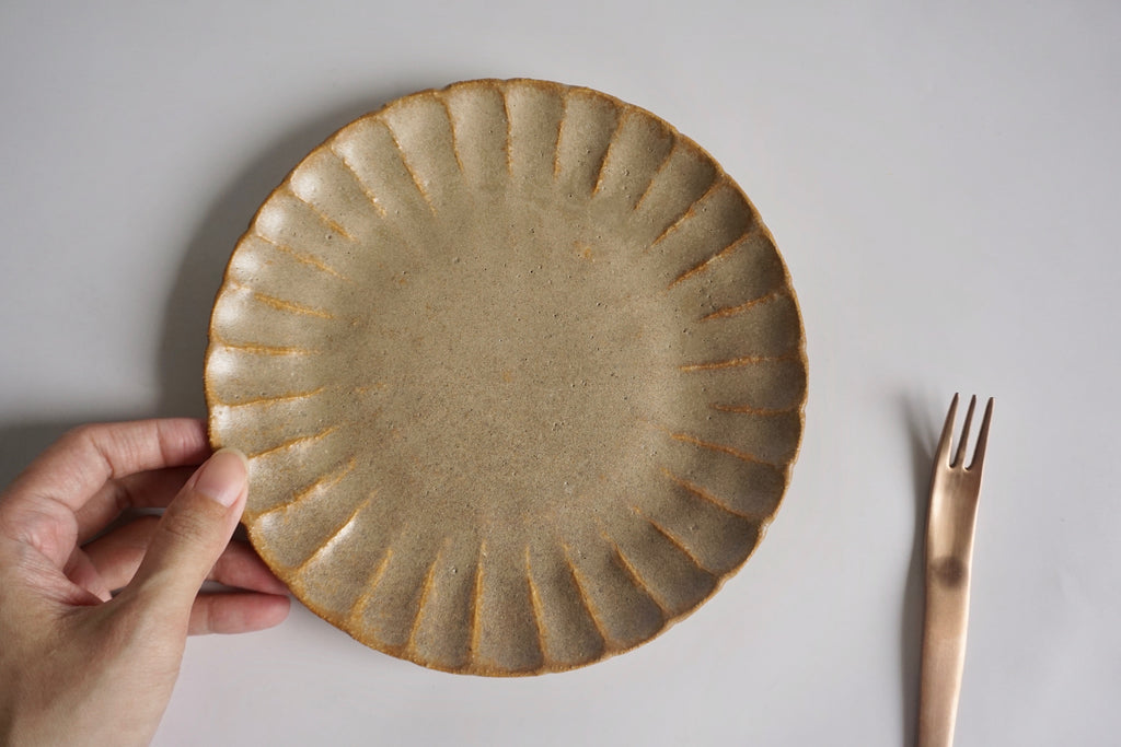 Handmade crysanthemum plate - Eat & Sip Pottery Singapore