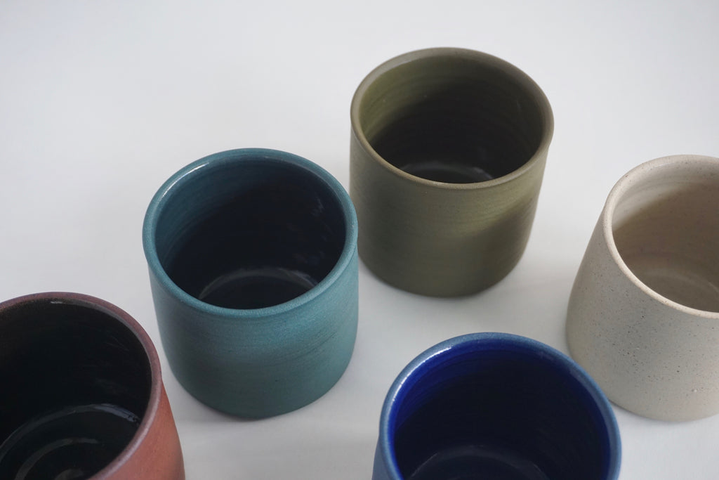 Handmade ceramic tableware gifts by Andrea Roman Ceramics | Eat & Sip