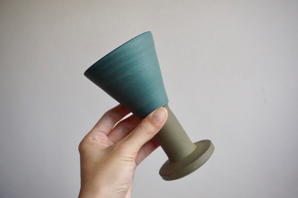 Handmade ceramic tableware gifts by Andrea Roman Ceramics | Eat & Sip