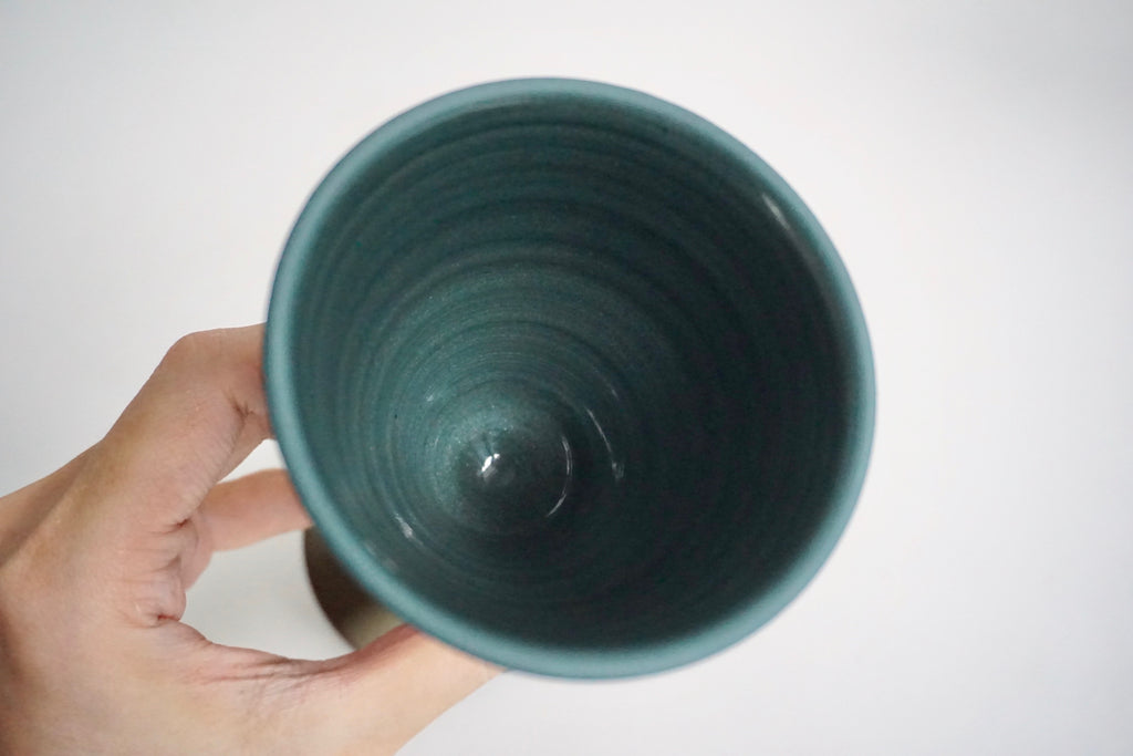 Handmade ceramic tableware gifts by Andrea Roman Ceramics | Eat & Sip