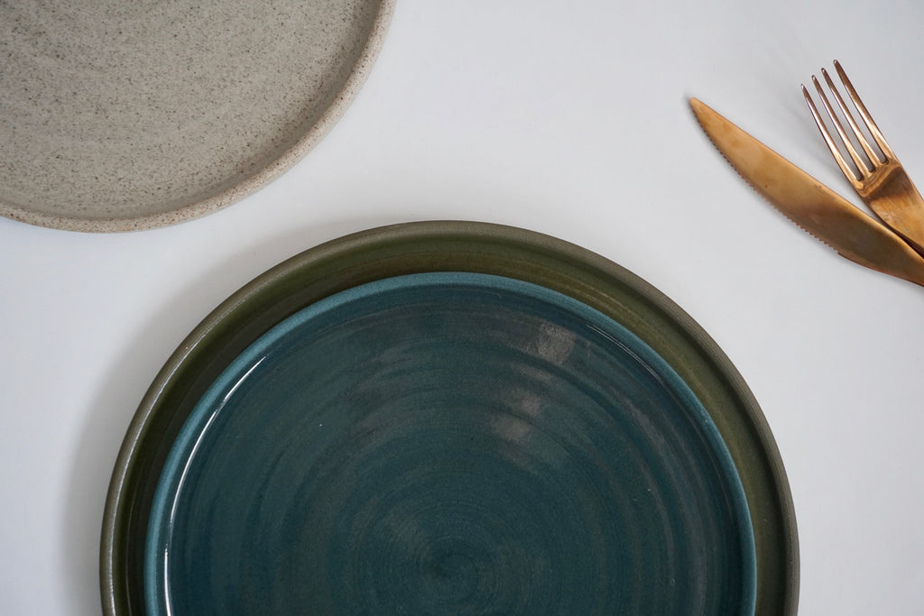 Handmade ceramic tableware gifts by Andrea Roman Ceramics | Eat & Sip