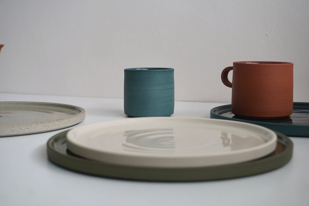 Handmade ceramic tableware gifts by Andrea Roman Ceramics | Eat & Sip