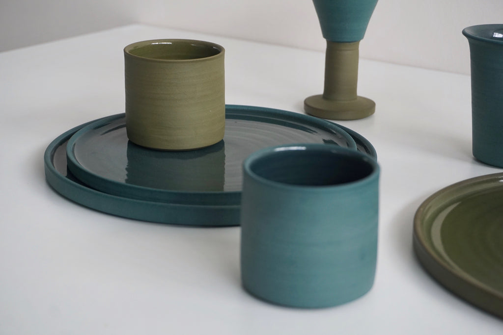 Handmade ceramic tableware gifts by Andrea Roman Ceramics | Eat & Sip