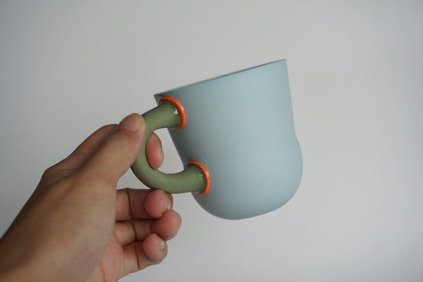 Handmade ceramic porcelain cup by Now Ceramic | Korea Singapore