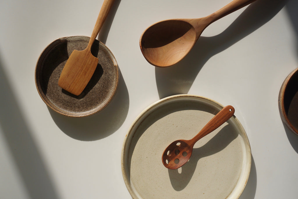 Handmade ceramic spoon rest | Muckware Eat & Sip