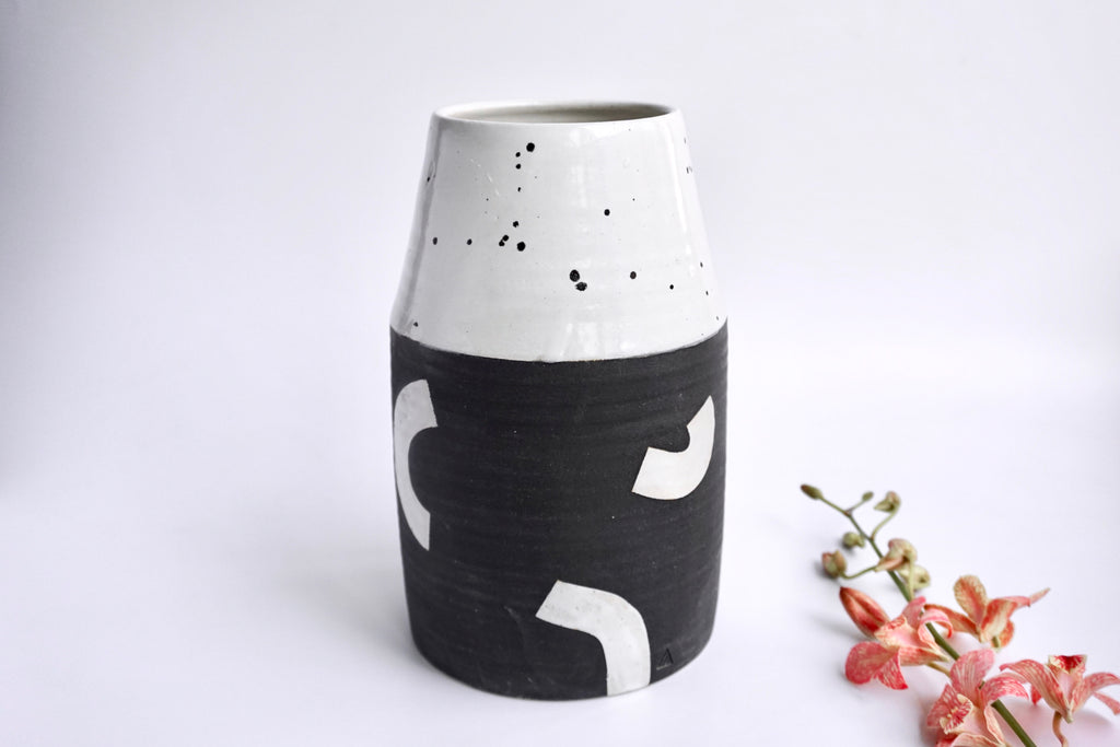 Handmade pottery Made RVA | Ceramic vase singapore