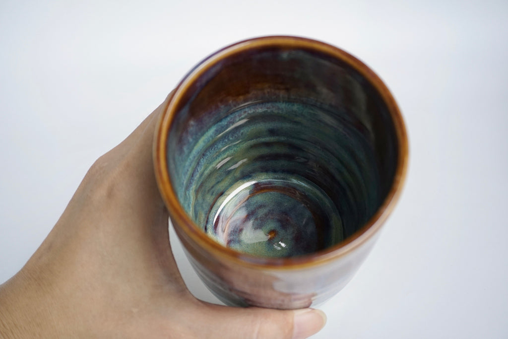 Wheel-thrown ceramics potter Dawn Kawn | Eat & Sip