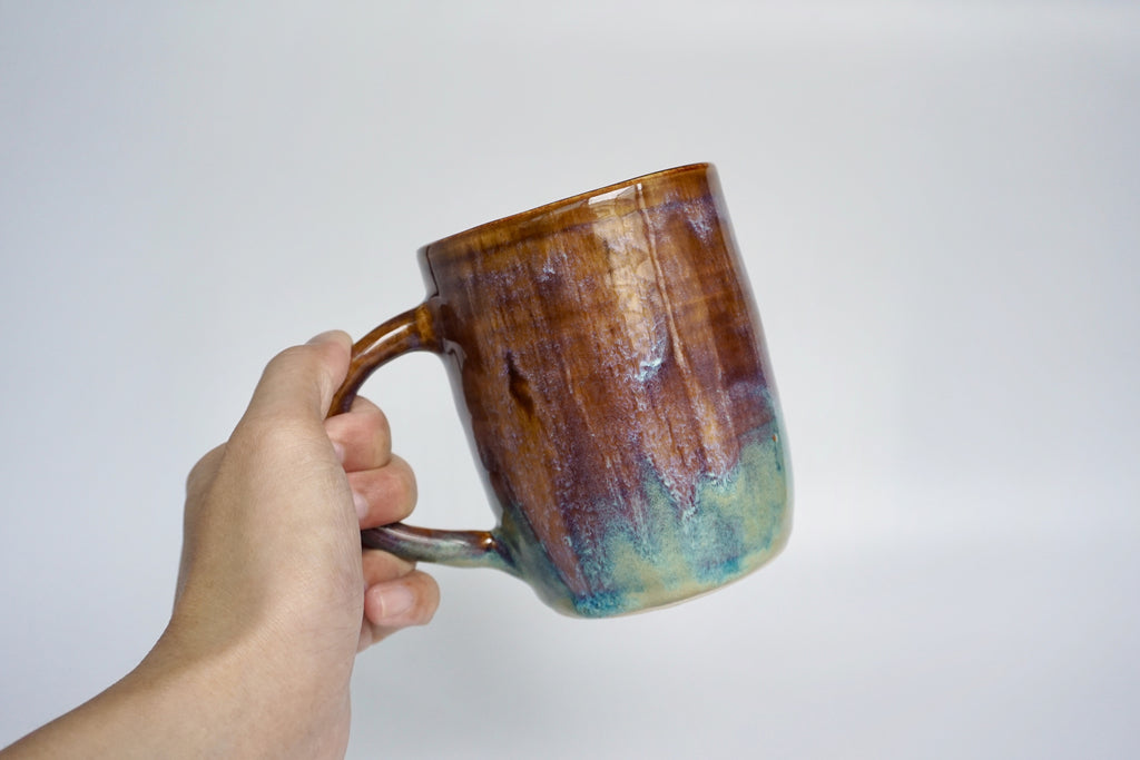 Wheel-thrown ceramics potter Dawn Kawn | Eat & Sip
