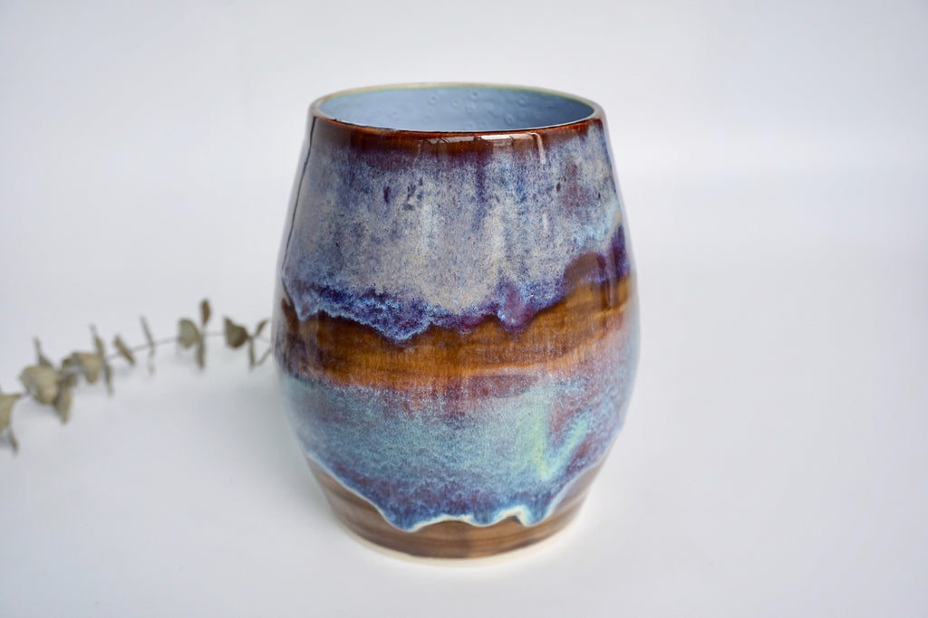 Handmade ceramics potter Dawn Kawn | Eat & Sip