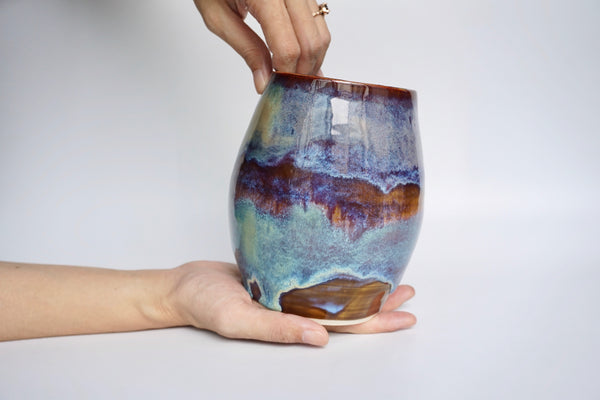 Handmade ceramics potter Dawn Kawn | Eat & Sip