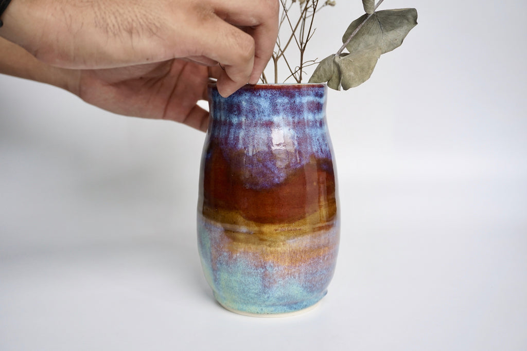Handmade ceramics potter Dawn Kawn | Eat & Sip