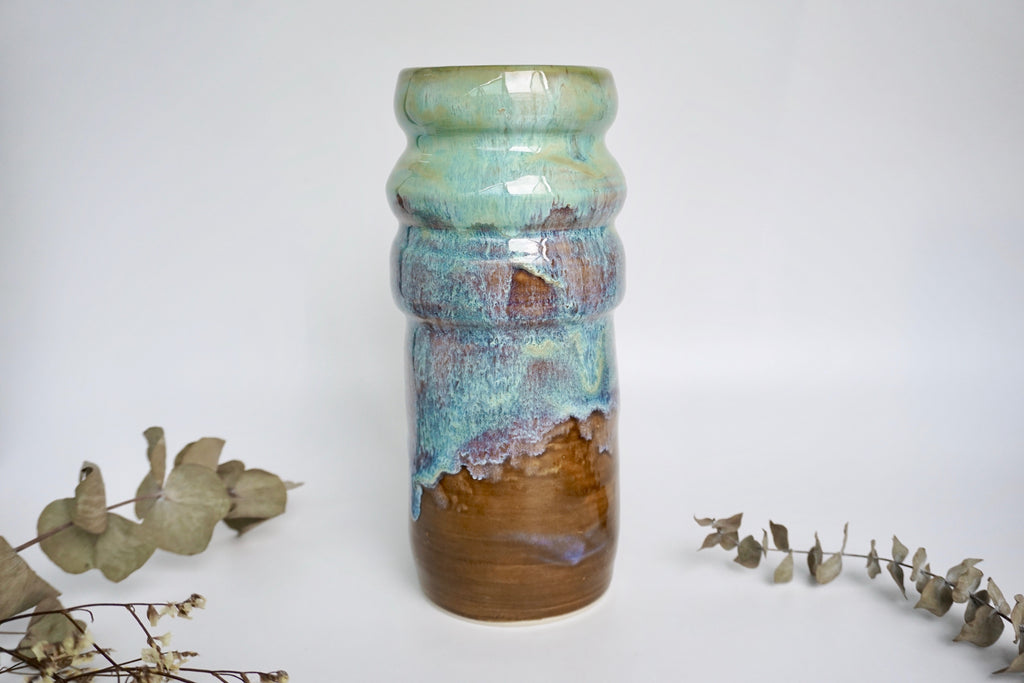 Wheel-thrown ceramics potter Dawn Kawn | Eat & Sip