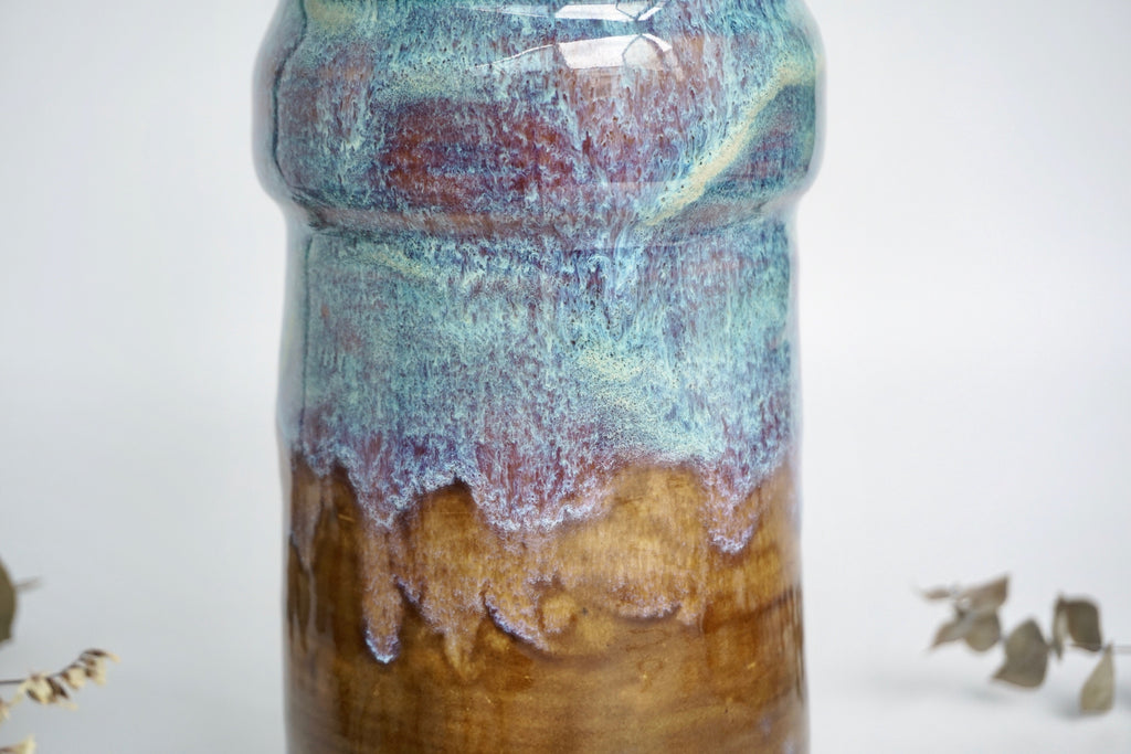Wheel-thrown ceramics potter Dawn Kawn | Eat & Sip