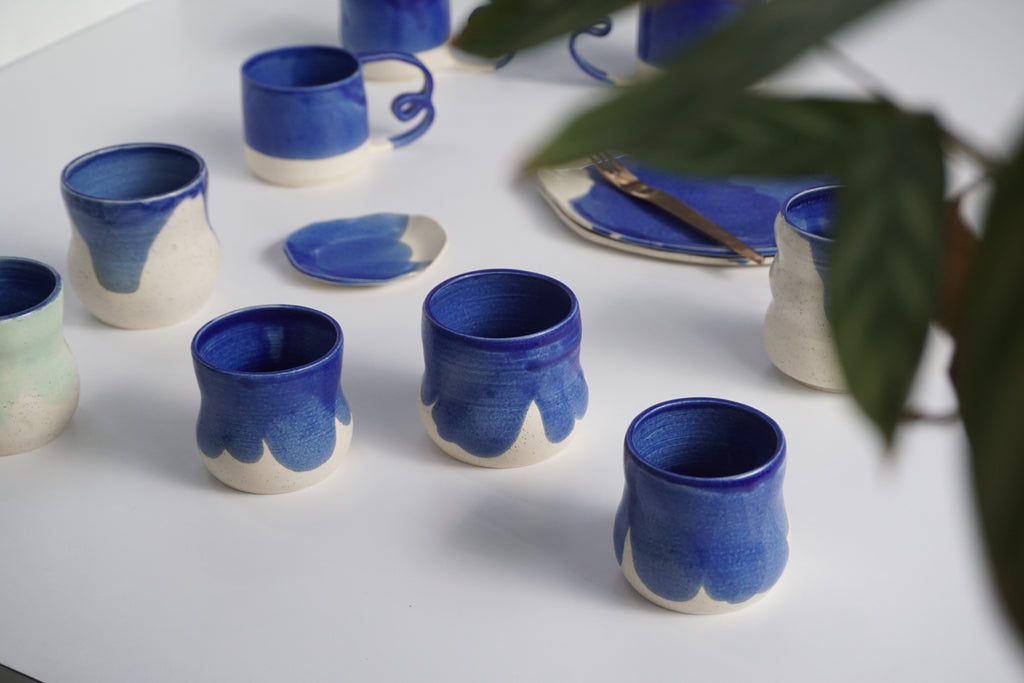 Hourglass handmade tumbler Singapore | Pottery by Chen Liyuan - Eat & Sip