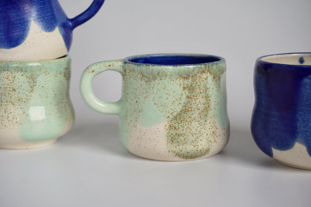 Hourglass handmade mug Singapore | Pottery by Chen Liyuan - Eat & Sip