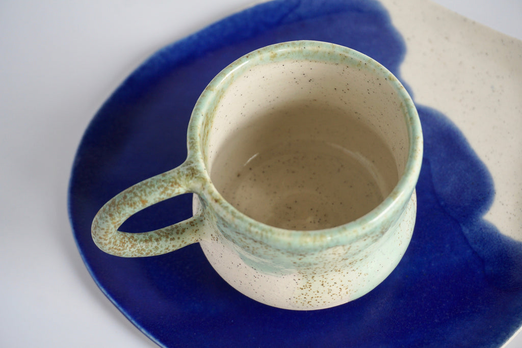 Hourglass handmade mug Singapore | Pottery by Chen Liyuan - Eat & Sip