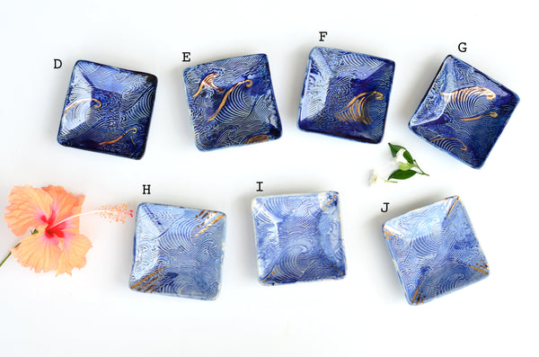 Handcrafted wave plates - The Tableware Curators sg