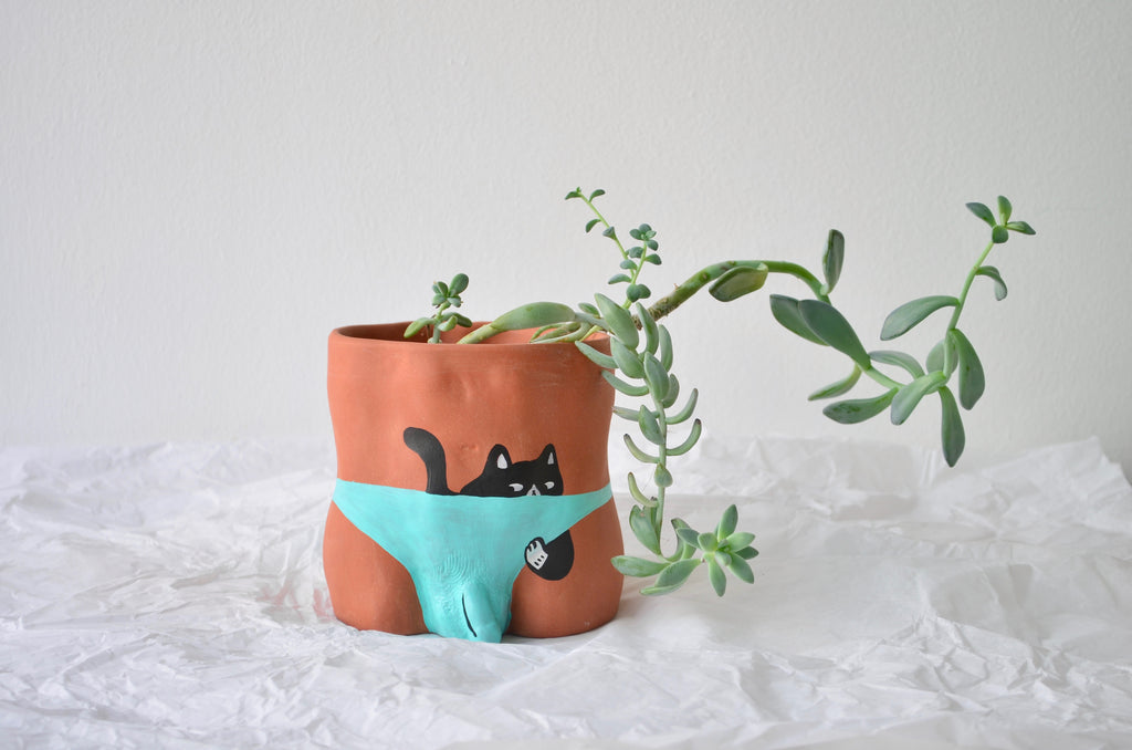 Ly Yeow artist Singapore - Eat & Sip collaboration Group Partner pots
