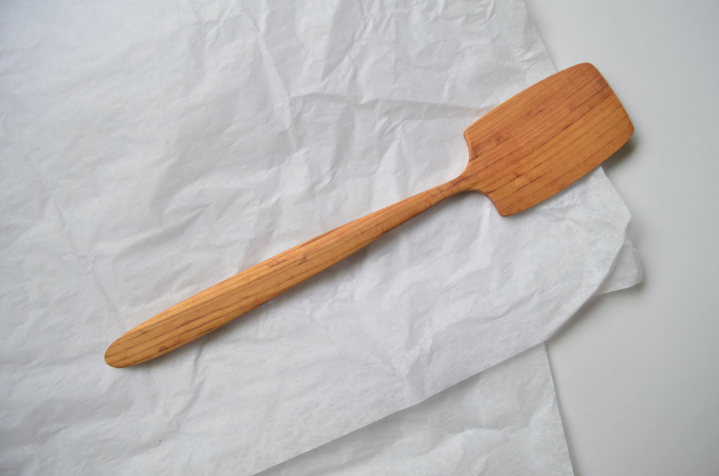 Hand carved mountain ash wood Singapore - Eat & Sip