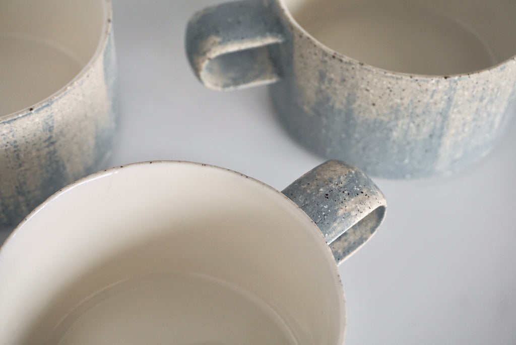 Handmade porcelain cup Yeoteun Ceramics | Eat & Sip