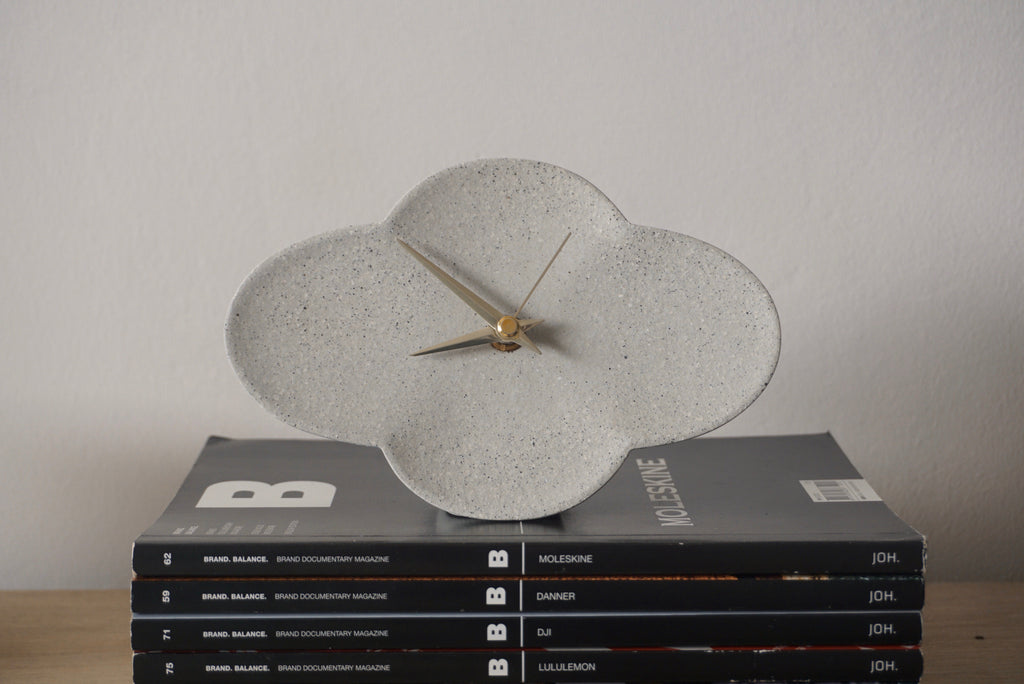 Handmade table clock | Ceramic Singaporre