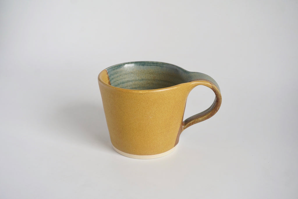 Handmade ceramic mug | Eat & Sip Singapore