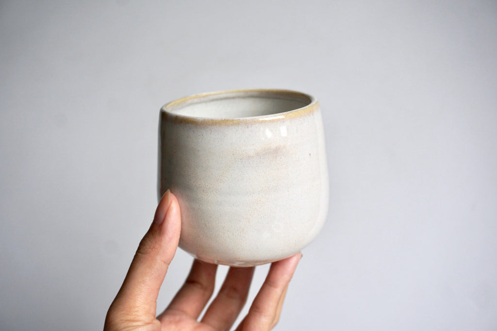 Handmade ceramics tumbler | Eat & Sip x En Ceramics