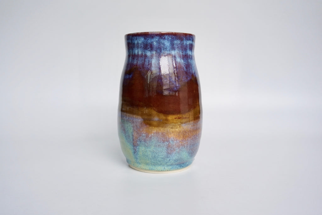 Handmade ceramics potter Dawn Kawn | Eat & Sip