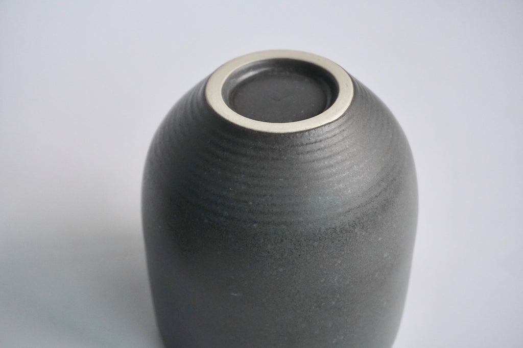 Minimalist handmade ceramic teacups | Lerae Lim Pottery