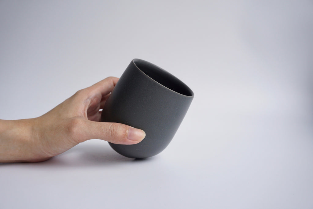 Minimalist handmade ceramic teacups | Lerae Lim Pottery