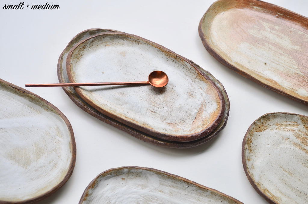 Handmade raw rustic earthenware plates - Eat & Sip hellorat project