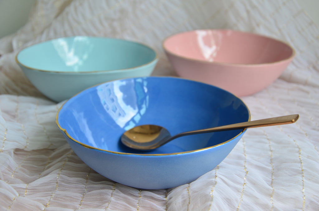 Pottery bowls with gold rim | Shop handmade tableware