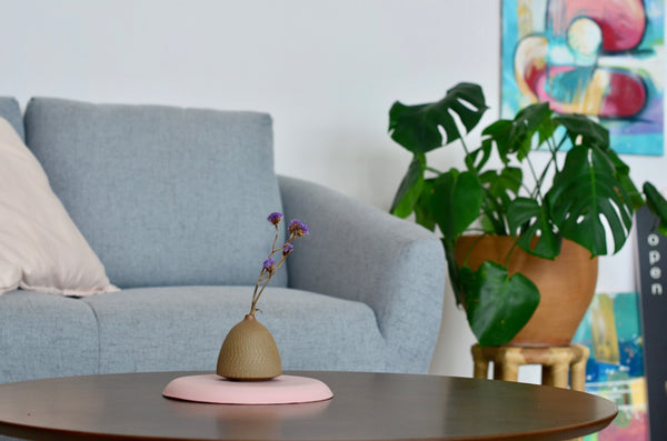 Wheel thrown chattering vase | handmade ceramics in Singapore